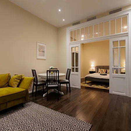 #bright And Charming 2br Family Apartamento