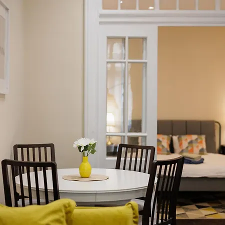 Lägenhet #bright And Charming 2br Family *