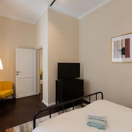 #bright And Charming 2br Family Timişoara