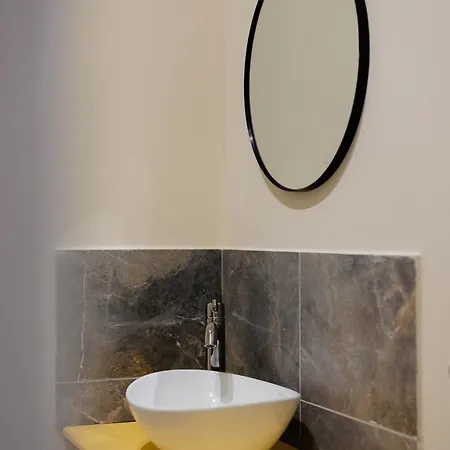 #bright And Charming 2br Family Timisoara