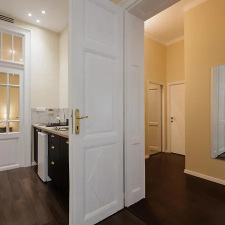 #bright And Charming 2br Family *